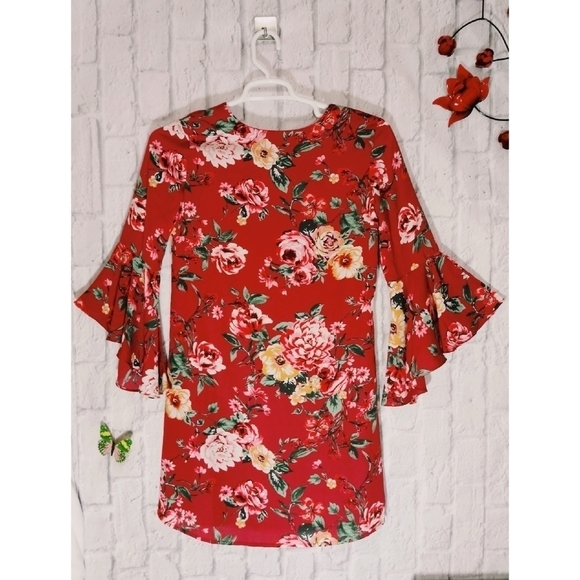 Everly Floral V-neck Shift Dress Women's S‎ Fairy Feminine - Picture 4 of 6